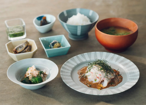 レストラン